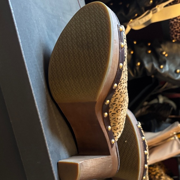 UGG Leopard Print Platform Mules Calf Hair - Picture 5 of 9